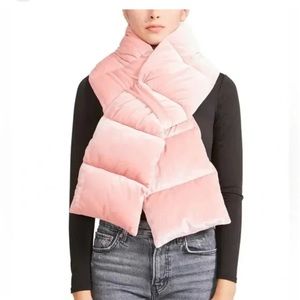 Steve madden scarf